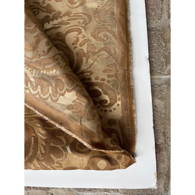 Mariano Fortuny Authentic Mariano Fortuny “Sevigne” Warm French Brown and Gold Textile - 6 Yards For Sale - Image 4 of 6