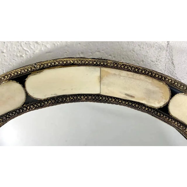 1990s Art Deco Style Round White Frame & Antiqued Brass Filigree Inlay Mirror, a Pair For Sale - Image 5 of 11