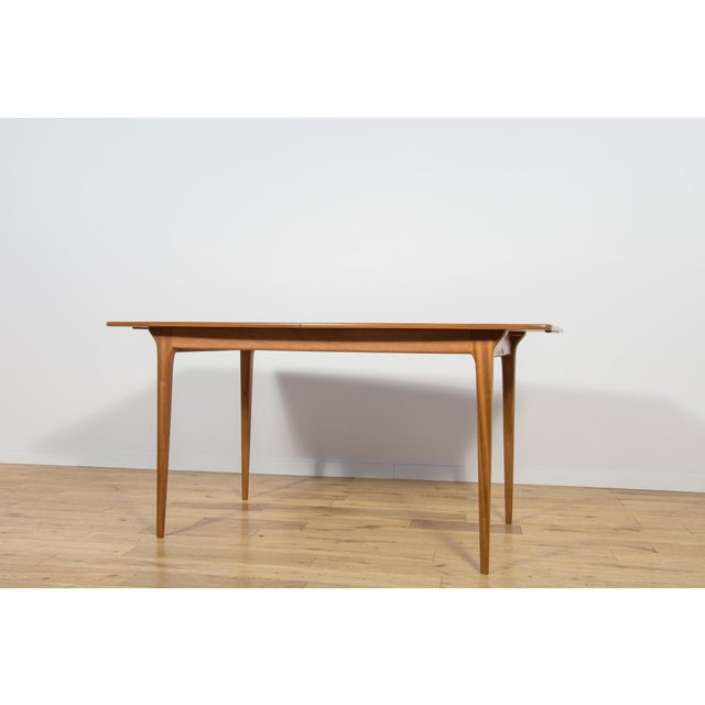 Mid-Century Modern Mid-Century Modern Teak Extendable Dining Table from McIntosh, 1960s For Sale - Image 3 of 18