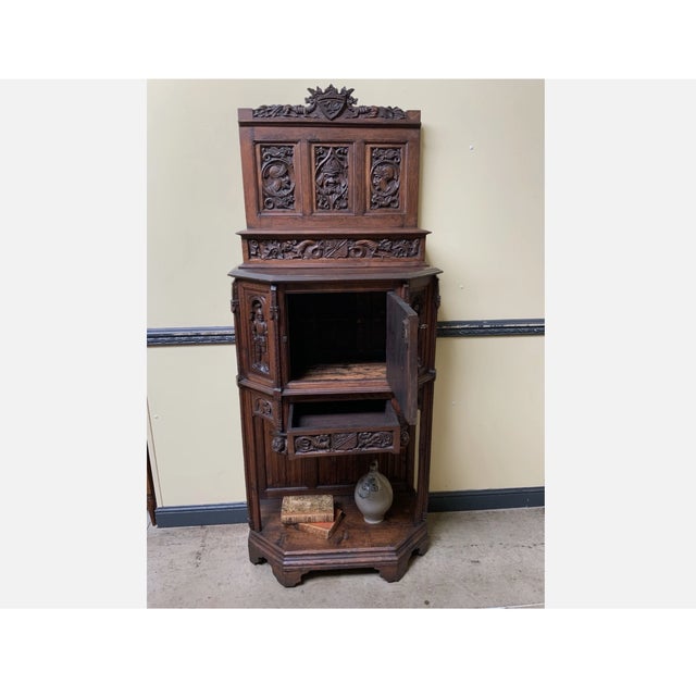 Age: circa 1870 Wood type: solid oak Condition: very good, meticulously maintained, and ready-to-use original condition...