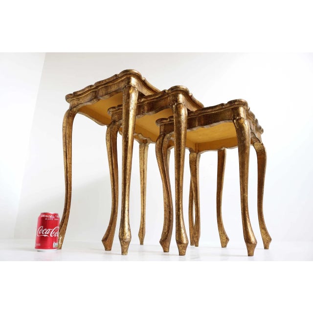 Italian Florentine Neoclassical Hand-Painted Giltwood Nesting Tables, 1960s, Set of 3 For Sale - Image 9 of 10