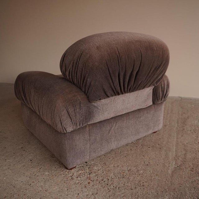Textile Vintage Italian Lounge Chair For Sale - Image 7 of 11