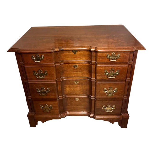 Pennsylvania House Block Front Four Drawer Chest For Sale