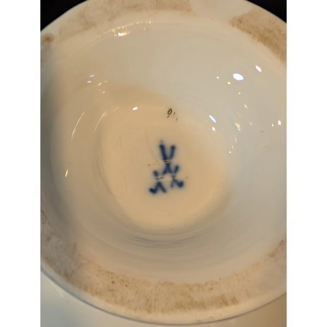 Late 19th Century Meissen Green Ivy Pedestal Vase, 5.5" – 19th Century, Factory Second For Sale - Image 5 of 9