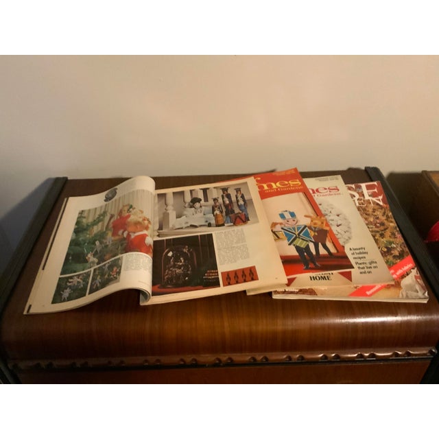 Pristine Vintage Christmas Holiday Design Magazines, 1968-1973 - Set of 4 For Sale - Image 4 of 9