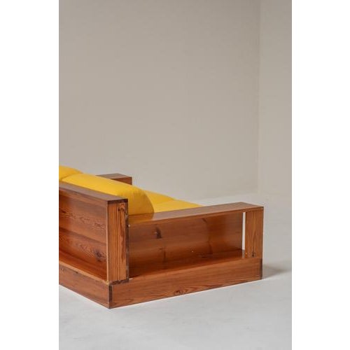 Mid-Century Modern Italian 2-Seater Lounge Chair in Yellow Upholstery, 1970s For Sale - Image 4 of 14