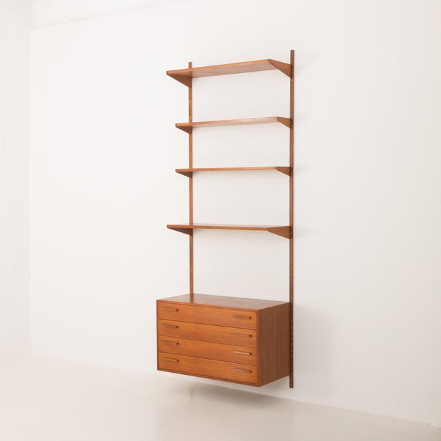 1960s Vintage Teak Wall Unit with Dresser by Kai Kristiansen for FM Mobler, 1960s For Sale - Image 5 of 14