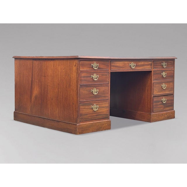 Large 18th Century George III Mahogany Partners Desk, 1790 For Sale - Image 4 of 14