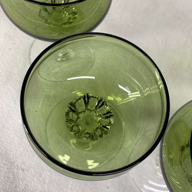 Vintage Sasaki Coronation Avocado Green Crystal Wine and Champagne Glasses - Set of 8 For Sale - Image 4 of 4