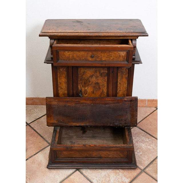 Antique 18th Century Louis XIV Kneeler in Solid Walnut and Burl For Sale - Image 5 of 7