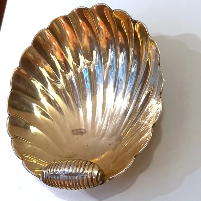 1970s Brass Shell Decorative Bowl Wall Hanging For Sale - Image 4 of 9