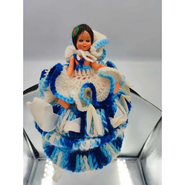 Candy container with a doll, vintage 1970s, dimensions: height 14.5 cm, diameter 15 cm.