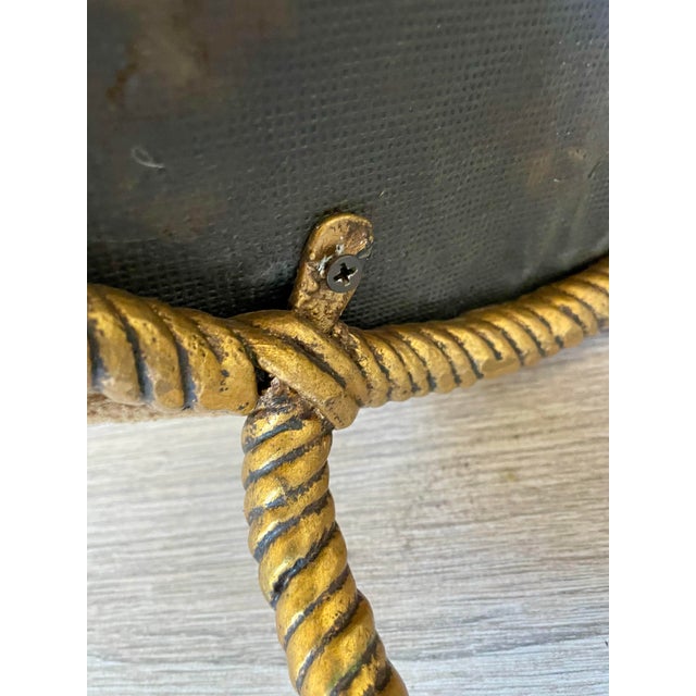 1960s Vintage Italian Hollywood Regency Gilt Metal Rope & Tassel Vanity Stool For Sale - Image 5 of 10