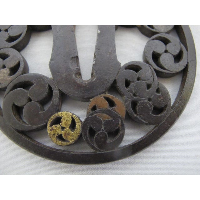 19th Century Iron Tsuba Fine Openwork Hidari-Mitsudomoe Kobayakawa Japanese Edo Sword Guard For Sale - Image 5 of 7
