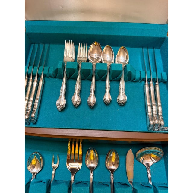 Oneida Community Affection Silverplate 59 Pc Flatware Set W/ Chest For Sale - Image 10 of 10