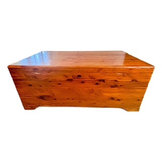 Vintage Mid-Century Solid Pine Cedar Chest by Bally MFG Co For Sale