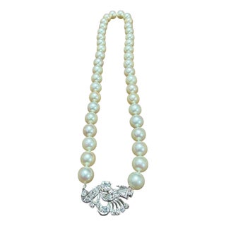 8mm Akoya Japanese Pearl Single Strand Choker Necklace, 18k White Gold & Diamond For Sale