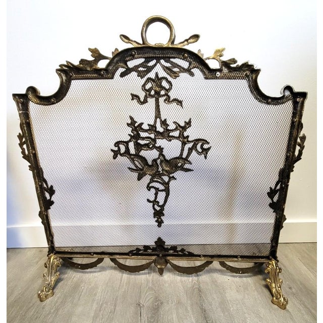 Louis XV Style Brass Fireplace Screen With Birds & Garland Motifs, Italy 1960s–1970s For Sale - Image 9 of 9