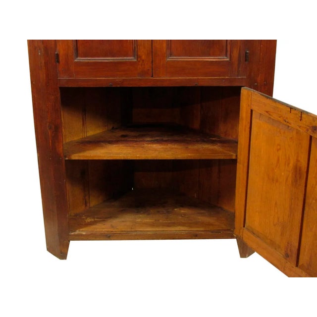 19th-C American Pine Corner Cabinet For Sale - Image 4 of 10