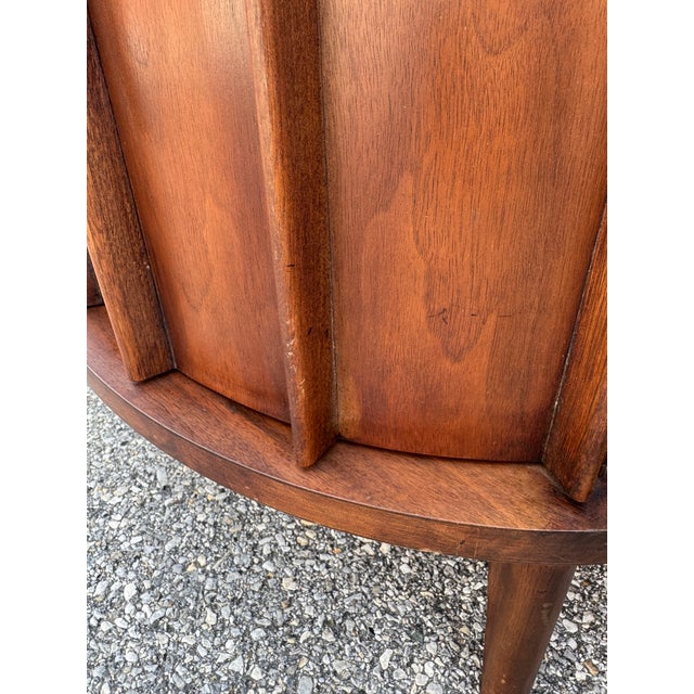 Mid 20th Century Kent-Coffey Perspecta Walnut Nightstands With Sculpted Arched Fronts, Attributed For Sale - Image 9 of 11