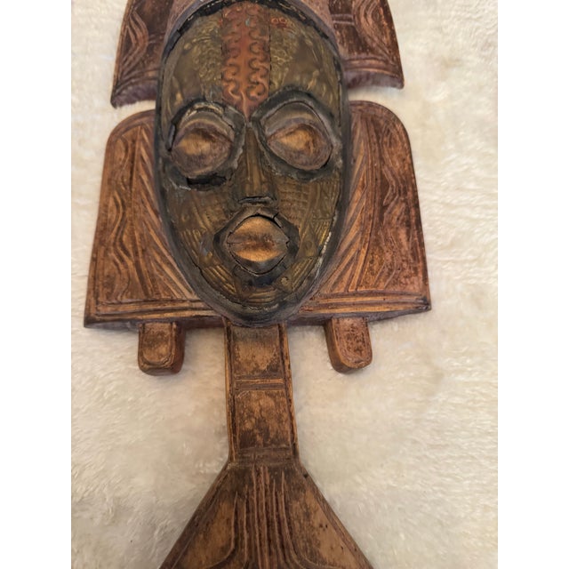 Brown Late 19th Century Old African Kota Tribal Wood and Copper Ancestor Carved Wooden Statue Art Wall Hanging For Sale - Image 8 of 12