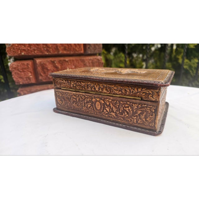 Don Quixote Wooden Box Covered with Embossed Leather for Cigars and Cigarillos, 1950s For Sale - Image 6 of 12