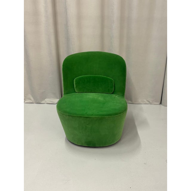 Vintage Italian Swivel Cocktail Lounge Chair, Italy, 1970s, in Flawless conditions. Designed 1970 to 1979