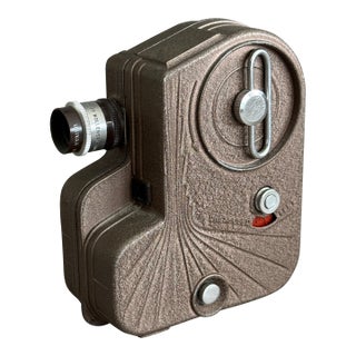 Antique Univex 8mm Cine Camera Model C8 Art Deco For Sale