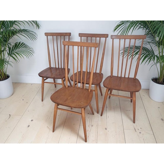 Ercol Mid-Century Modern 608 Windsor Dining Chairs by Lucian Ercolani for Ercol, 1960s, Set of 4 For Sale - Image 4 of 18