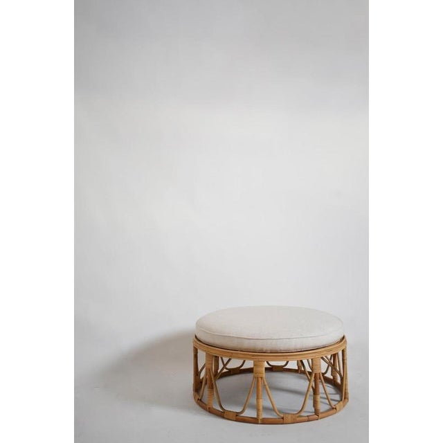 "Arrabida" 90cm rattan poof stool. Height: 45 cm - 17.72 in Diameter: 90 cm - 35.43 in