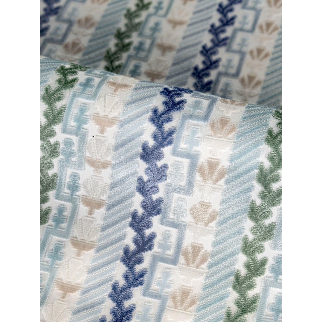 Influenced by surroundings across the globe, Hemispheres takes you on a colorful journey to some of the world’s most...