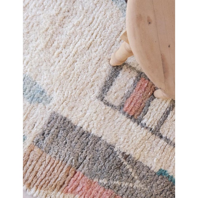 Mid-Century Modern Moroccan Wool Rug - 8.3 X 5.7 Ft For Sale In Cleveland - Image 6 of 7