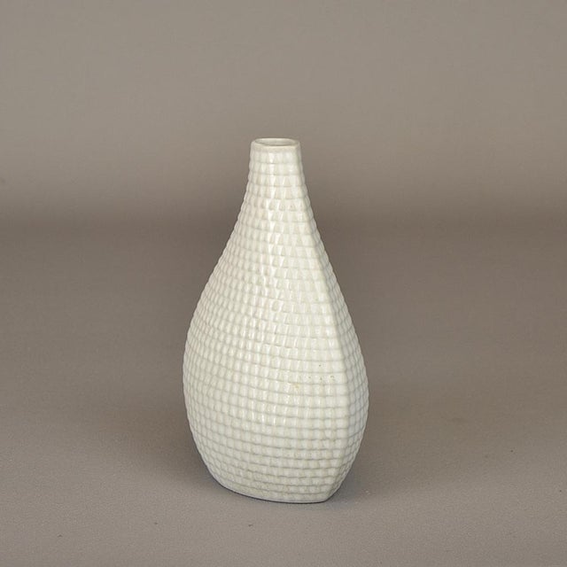 White Gad Vase by Stig Lindberg for Gustavsberg For Sale - Image 8 of 9