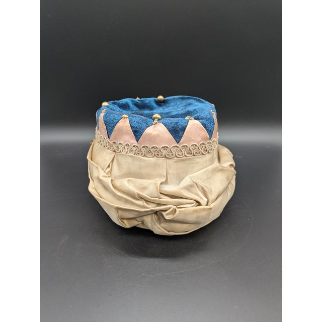 Victorian Antique Ceremonial Crown/Hat: Independent Order of Odd Fellows (Ioof) For Sale - Image 3 of 8