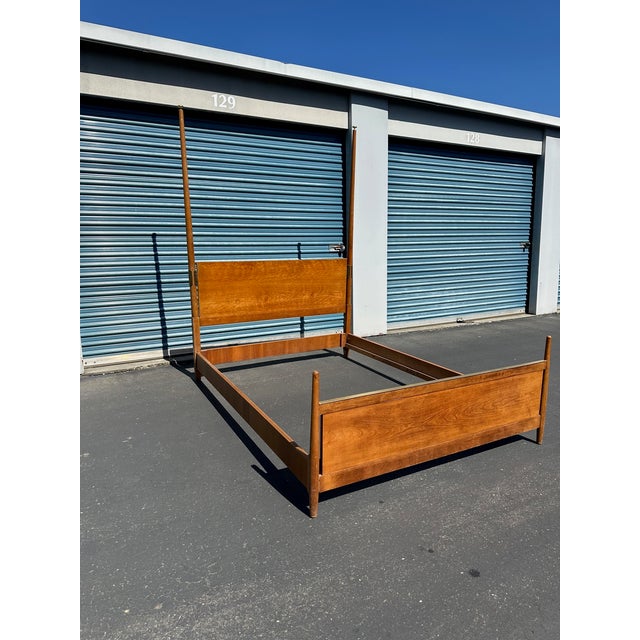 Mid-Century Modern Drexel 1960s Full Size Maple Complete Bed Frame With Brass Accents For Sale - Image 3 of 7