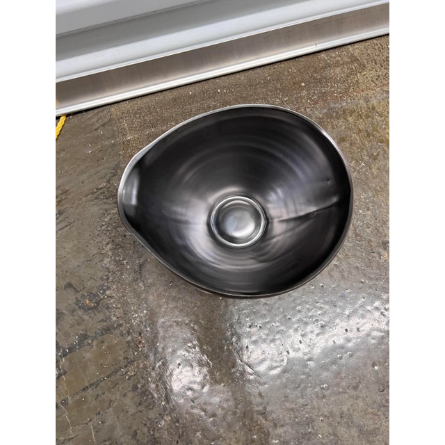 Boho Chic Kravet Mid Century Inspired Decorative Black Bowl For Sale - Image 3 of 4