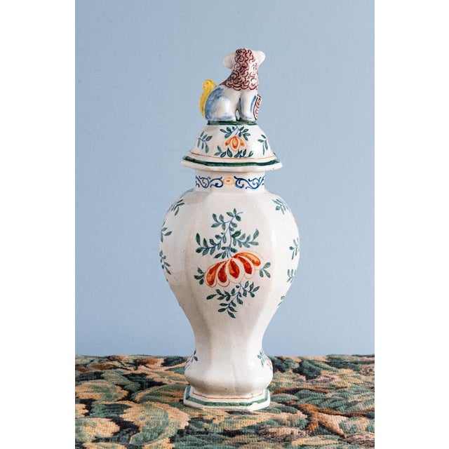 18th Century Dutch Delftware Polychrome Covered Baluster Vases, Set of 2 For Sale - Image 5 of 14