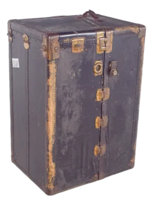 Antique Holdall Covered in Black Leather, 1890s