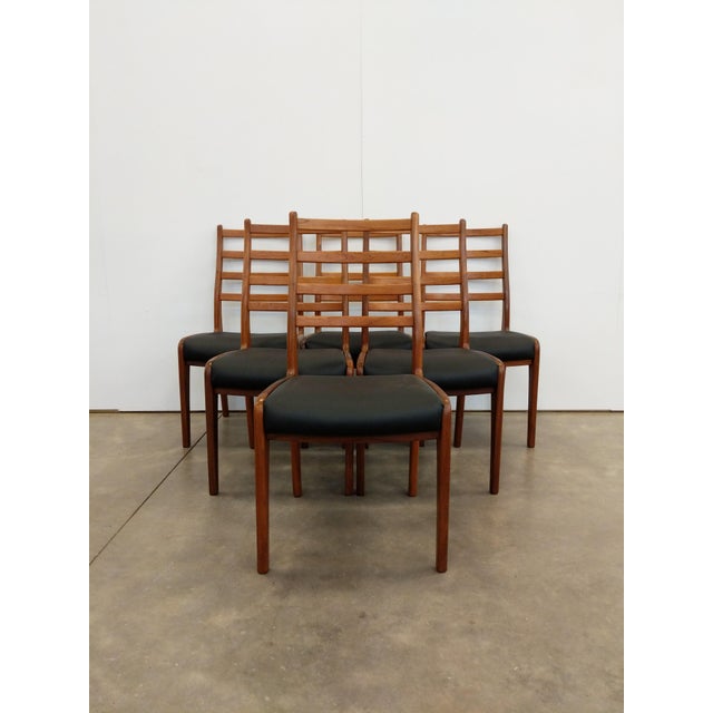 Wood Set of 6 Vintage Mid Century Modern Dining Chairs by G Plan For Sale - Image 7 of 8