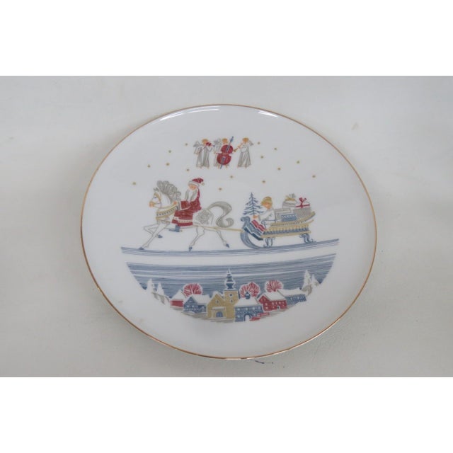 Hg Selb Heinrich Bavaria Germany Christmas Collector Plate Santa and Sled 4902b For Sale - Image 12 of 12