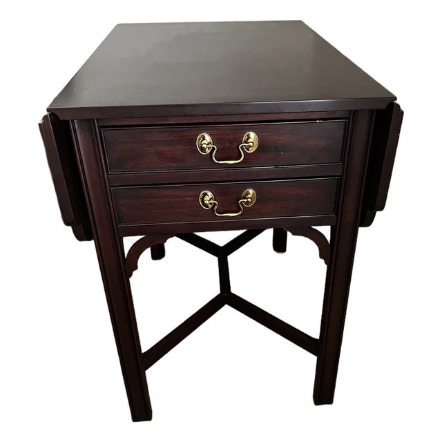 Henkel Harris 5425 29 Mahogany Chippendale Drop-Leaf End Side Table For Sale