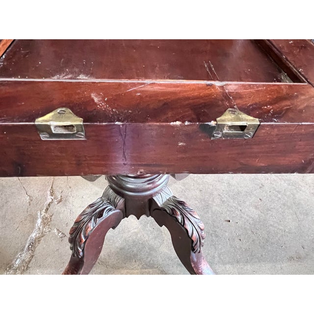 1950s Vintage English Mahogany With Rosewood Banding Pedestal Tilt Top Table For Sale - Image 11 of 12