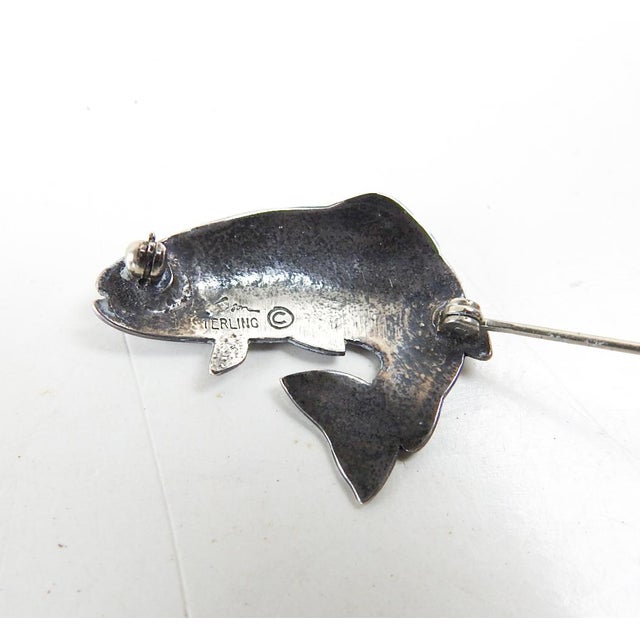 Rustic Small Vintage Kit Carson Sterling Silver Fish Pin For Sale - Image 3 of 3