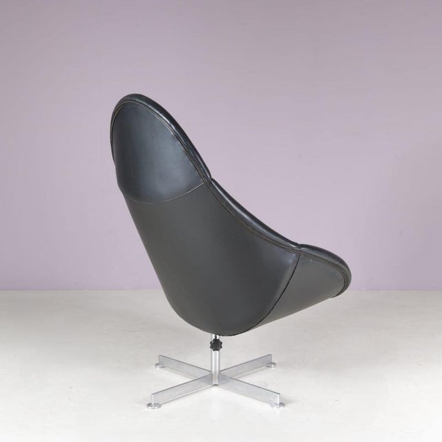 Black Swivel Easy Chair on Chrome Crossbase with Black Skai Seat by Rudolf Wolf for Rohé, Netherlands, 1960s For Sale - Image 8 of 12