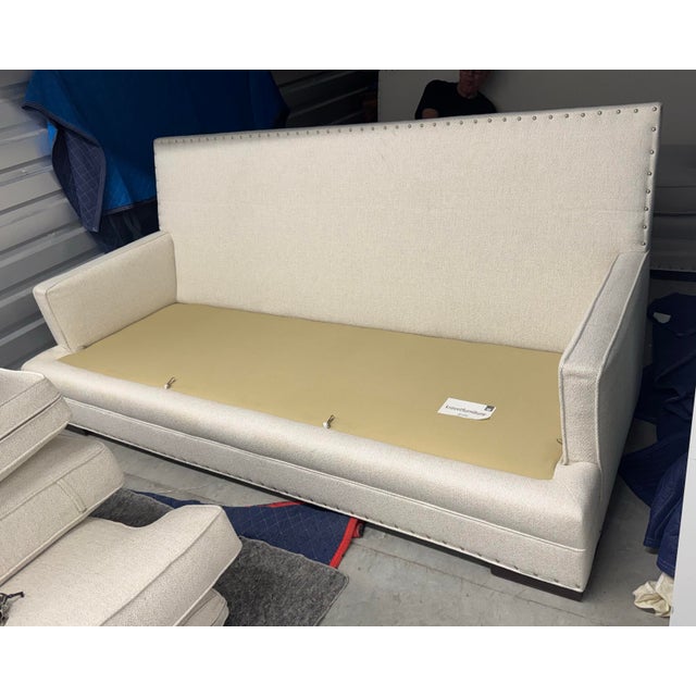 White Kravet Furniture Company Large Living Room Sofa (2 Available) For Sale In West Palm - Image 6 of 9