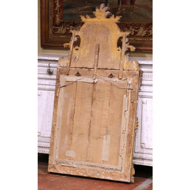 18th Century French Regence Carved Giltwood Wall Mirror With Cherub Crest For Sale - Image 11 of 11