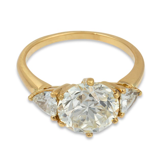 Contemporary Vintage Gia 3.71 Carat Diamond 18k Yellow Gold Engagement Ring, Size 7.5 For Sale - Image 3 of 7