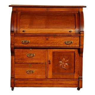 Antique Quarter-Sawn Tiger Oak Roll Top Secretary Desk With Carved Floral Cabinet & Original Key, C. 1900–1915 For Sale