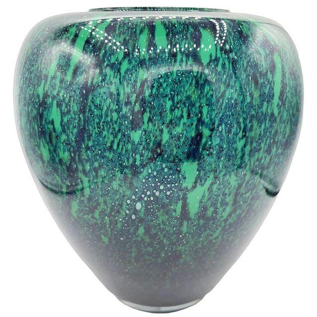 Mid-Century Modern 1980s Large Hand-Blown Blue & Emerald Marbled Leaded Art Glass Vase, Unsigned For Sale - Image 3 of 6