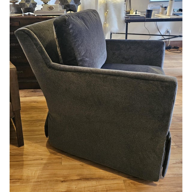 Jessica Charles Uptown Swivel Rocker For Sale - Image 4 of 6